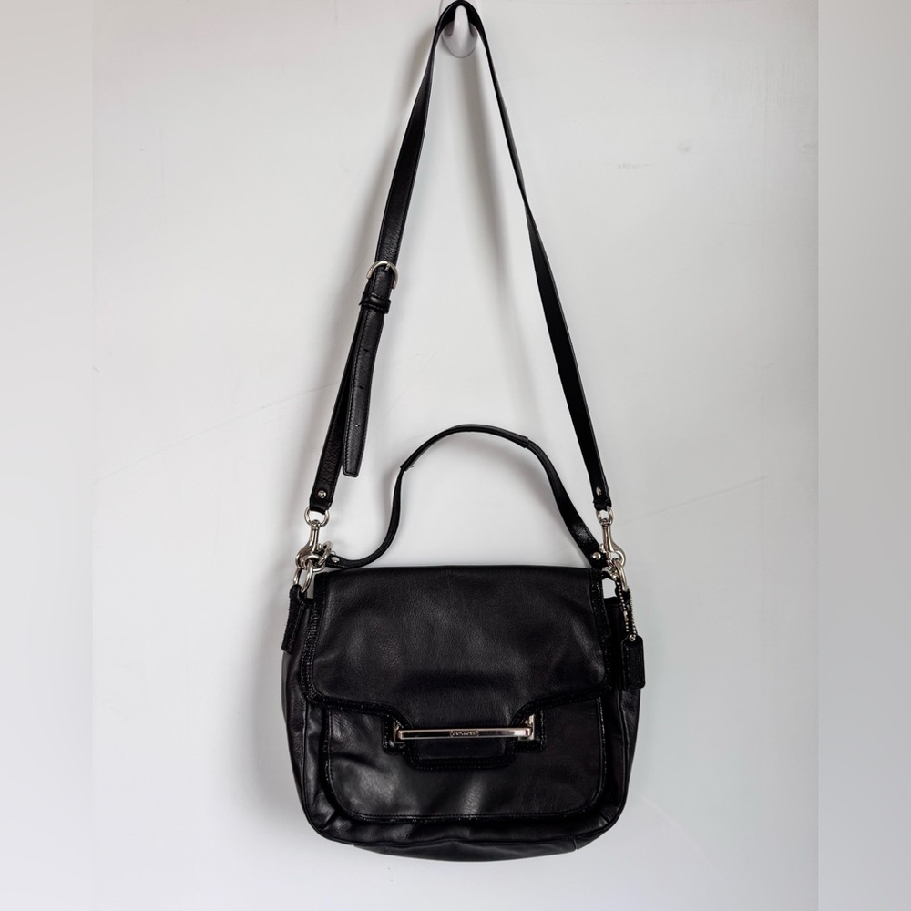 Coach Taylor Black Smooth Leather Flap Closure Crossbody Shoulder Bag
